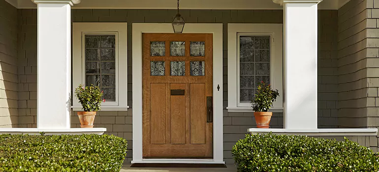 Craftsman Style Door in Montreal, Quebec