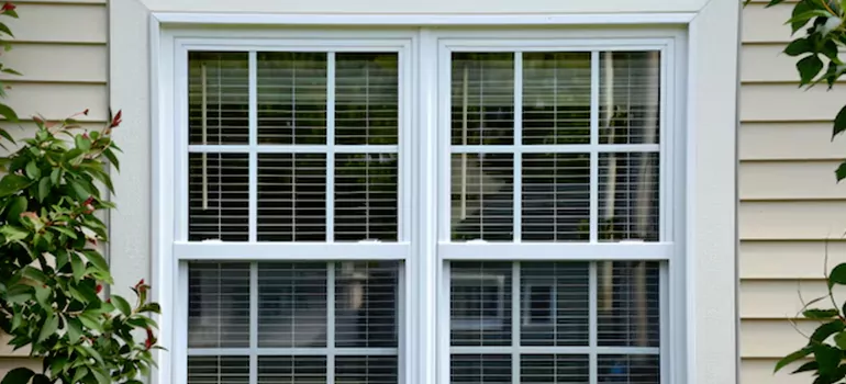 Custom Double Hung Windows in Montreal, Quebec
