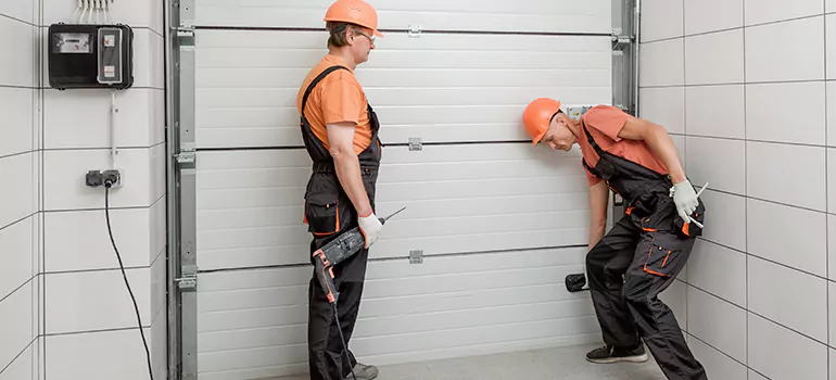 Secure Garage Door Repair in Montreal, QC