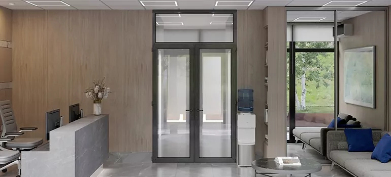 Residential Accordion Door Repair in Montreal, Quebec