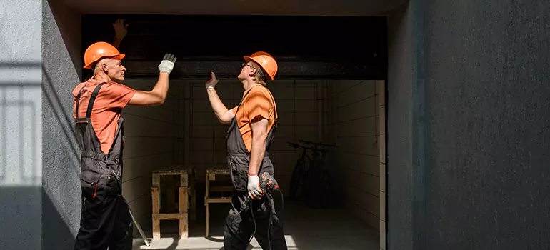 Garage Door Replacement in Beaconsfield, Quebec