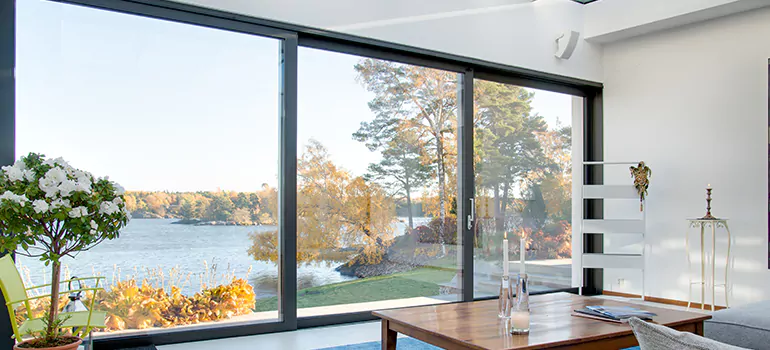 Custom Residential Window Tinting in Montreal, QC