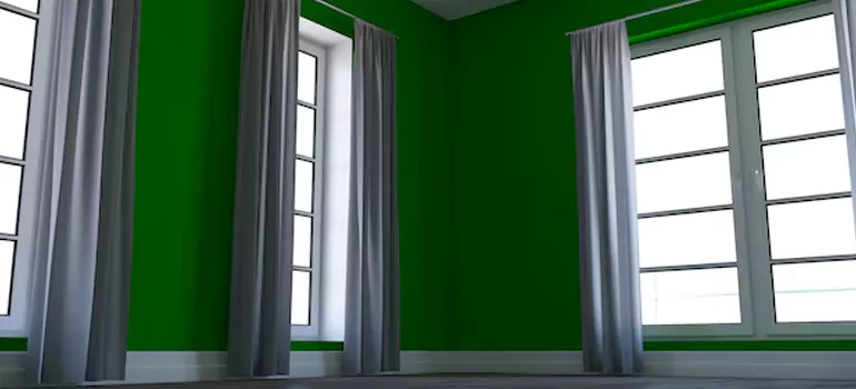 Single Hung Window Frame Repair in Montreal, QC