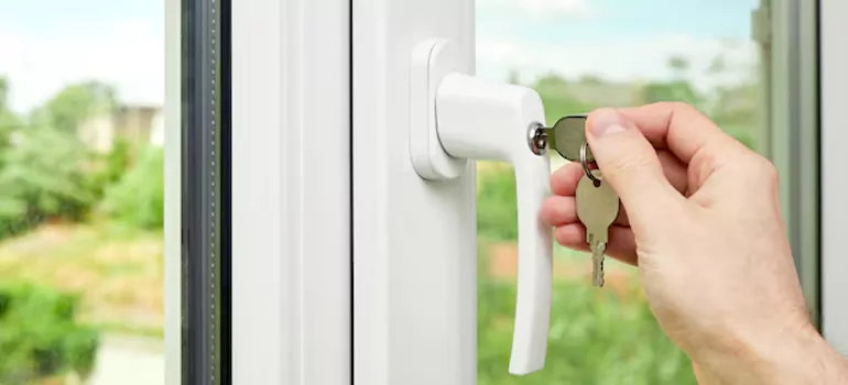 Sash Window Lock Installation in Montreal, QC